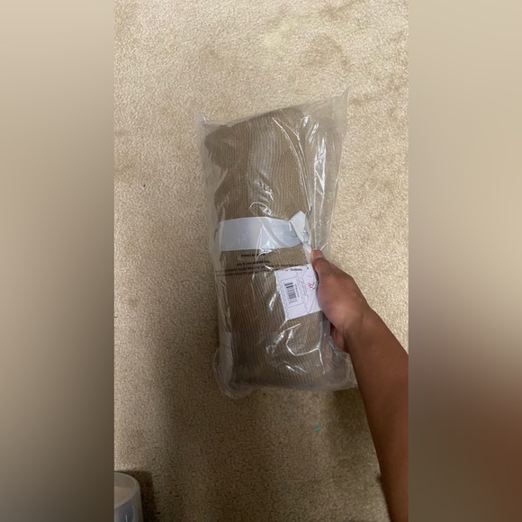 Throw blanket - Picture 2 of 5